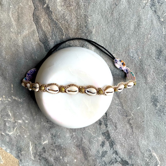 New🌟Anthropologie Cowrie Shell Headband - Picture 3 of 5